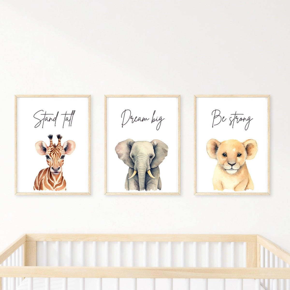 Safari animal set with text